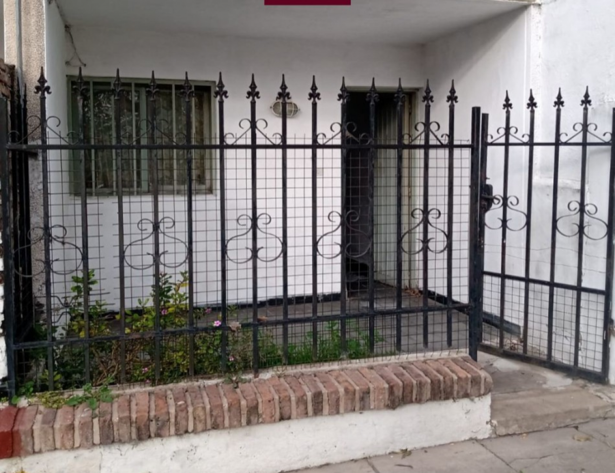 SE VENDE DEPARTAMENTO DOS DORMITORIOS EN P.B