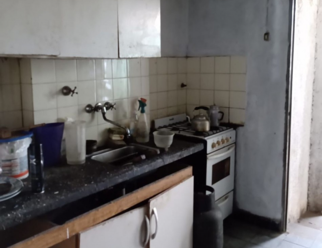 SE VENDE DEPARTAMENTO DOS DORMITORIOS EN P.B