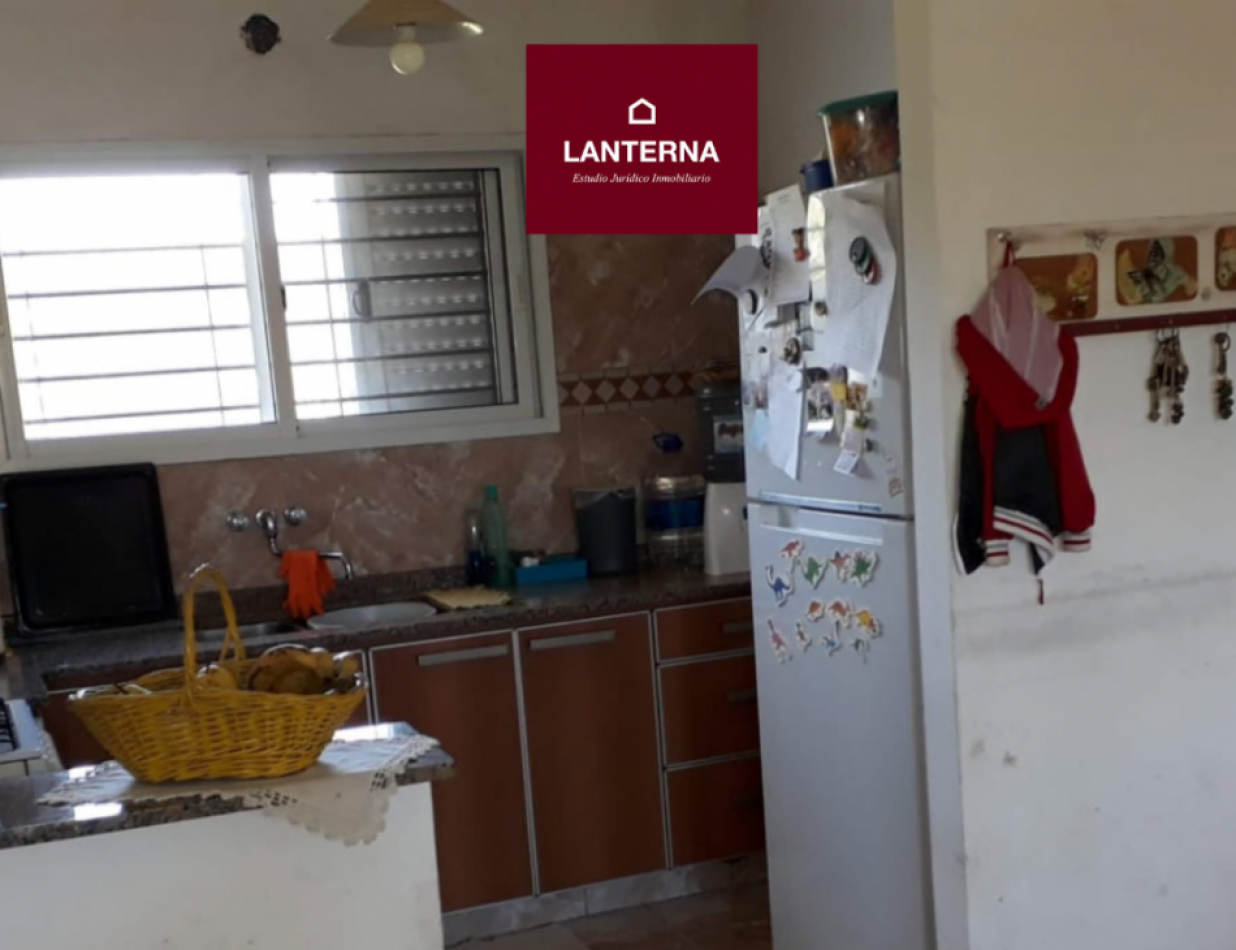 SE VENDE CASA DE TRES DORMITORIOS EN SAN BENITO APTA CREDITO