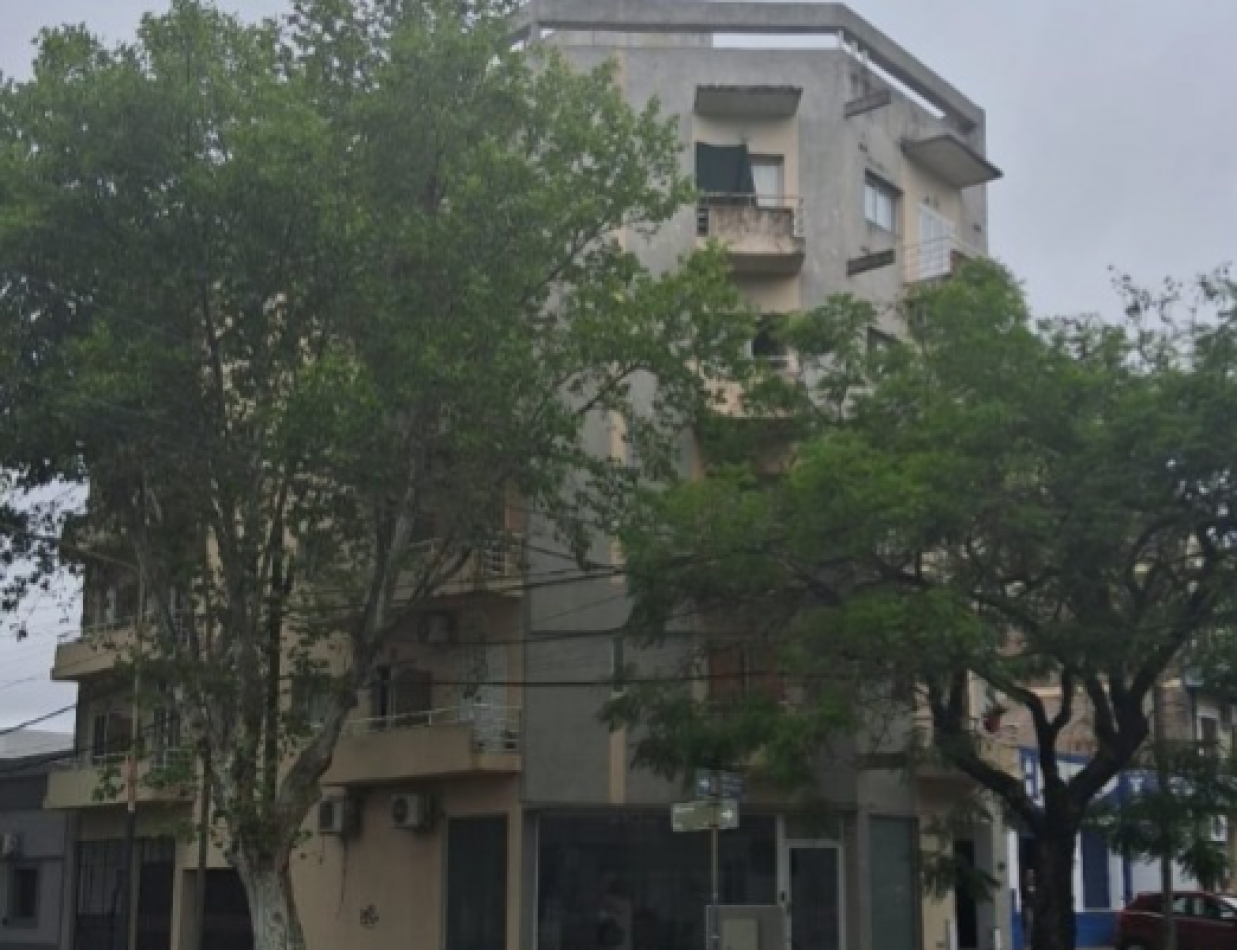 SE ALQUILA MONOAMBIENTE ZONA UNER