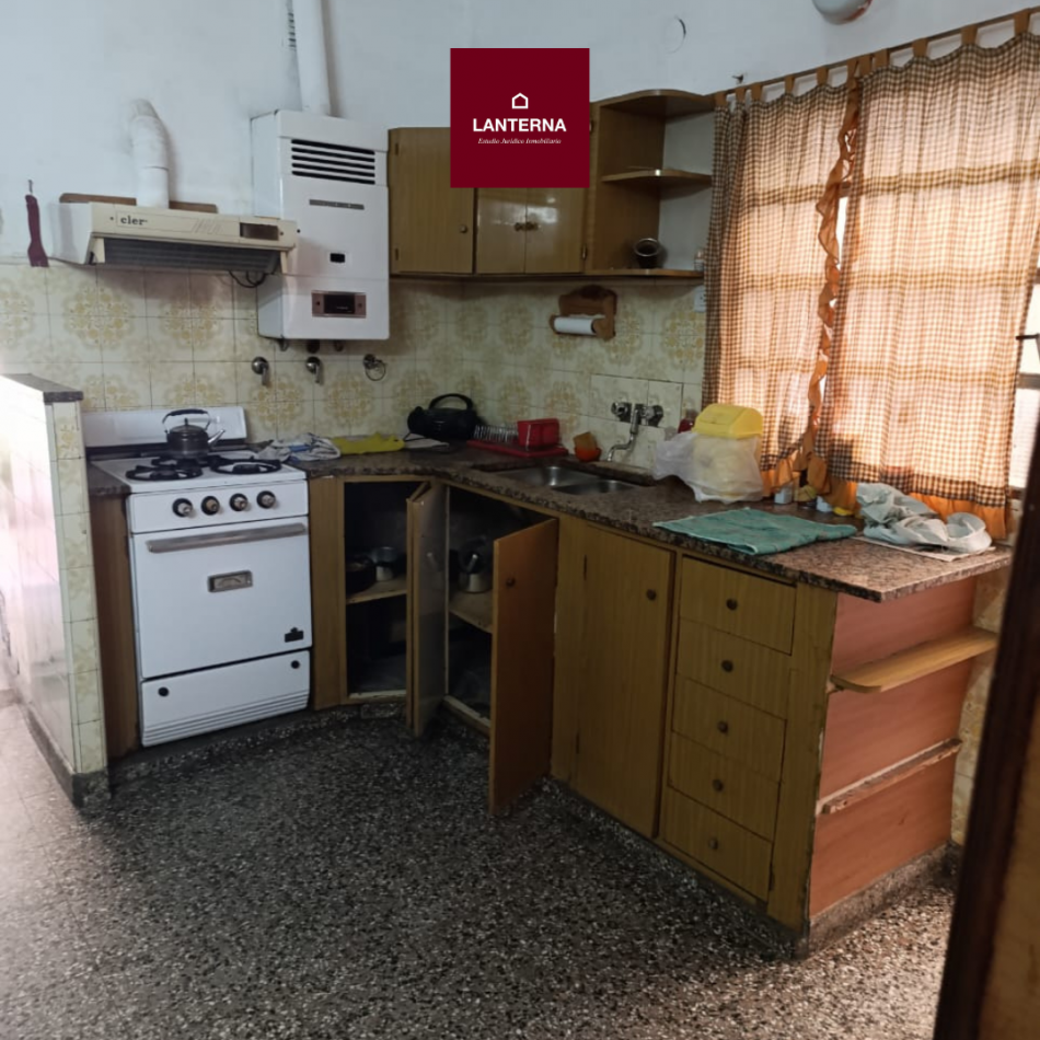 SE VENDE CASA ZONA CLUB PATRONATO