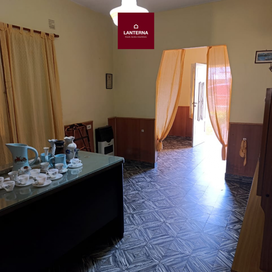 SE VENDE CASA ZONA CLUB PATRONATO